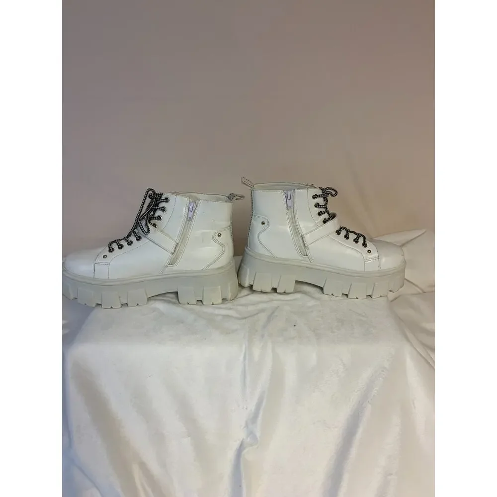 Forever 21 Ankle Boots Goth Grunge White Chunky Womens Size 7.5 Lace Up Zip Side - Picture 2 of 9